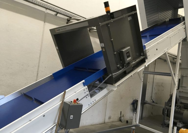 隆典科技- 平板式金檢機/金屬檢測機 DLS- 產品機型