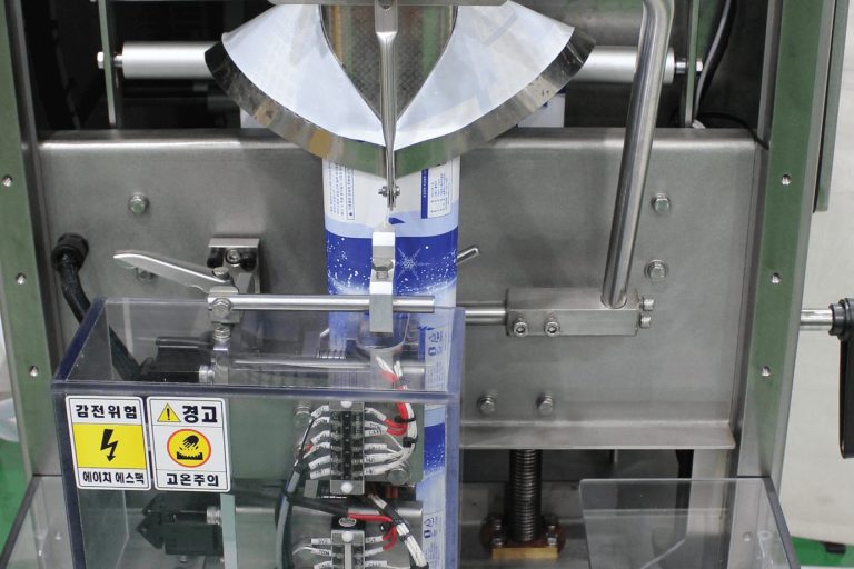 立式包裝機 HSV-101- 封口- 隆典科技